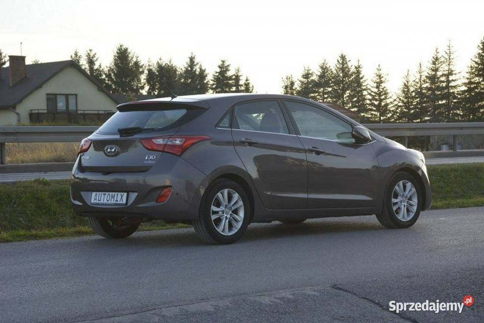 Hyundai i30 14 MPI Benzyna gwarancja przebiegu Rok produkcji 2012 podkarpackie Sędziszów Małopolski