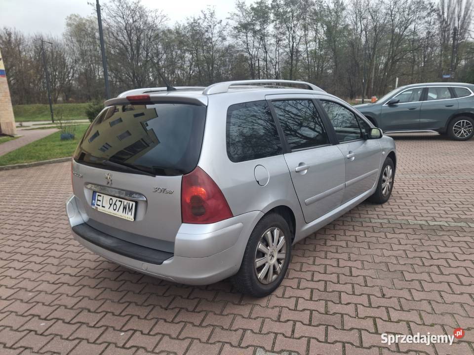 Peugeot 307 sw 16 benzyna 2005 7 Osobowy Dach Łódź