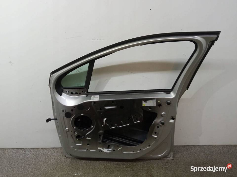 DRZWI PRAWE PRZÓD EZRC 5D Peugeot 208 I 2012 Drzwi