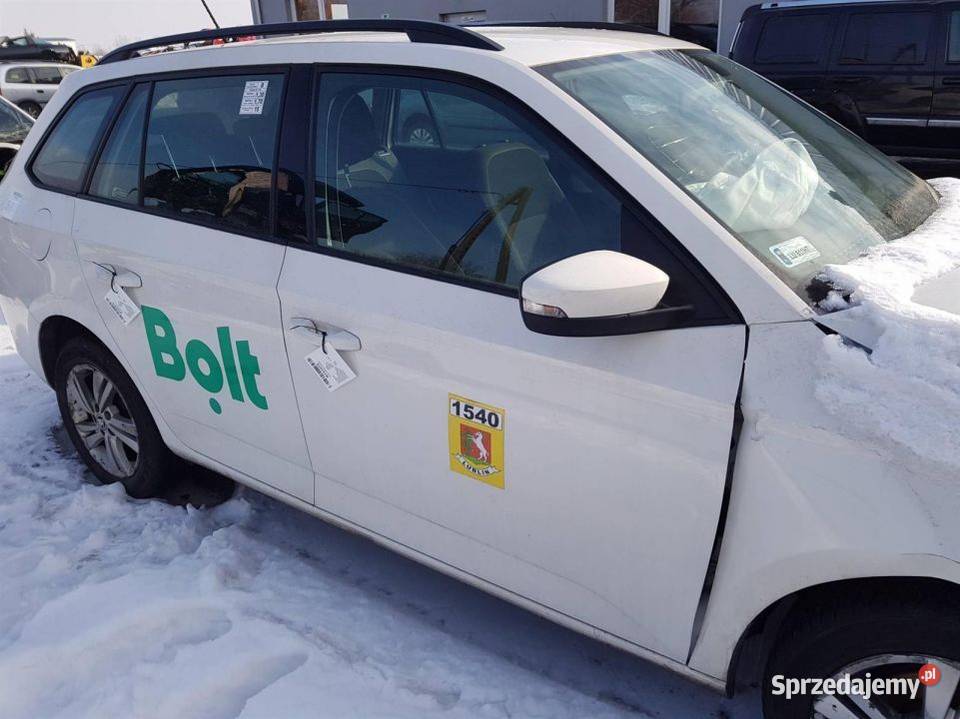 DRZWI PRAWE PRZÓD SKODA FABIA III LF9E