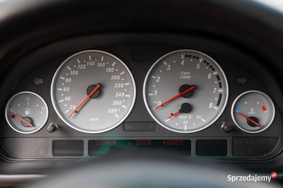 BMW 540i Youngtimer nieuszkodzony Seria 5 Białystok