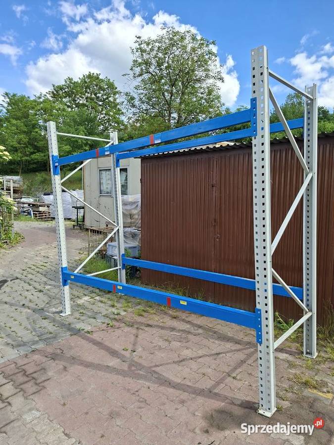 Regały magazynowe ramy trawersy 350 metra i 270 Ostrowiec Świętokrzyski sprzedam