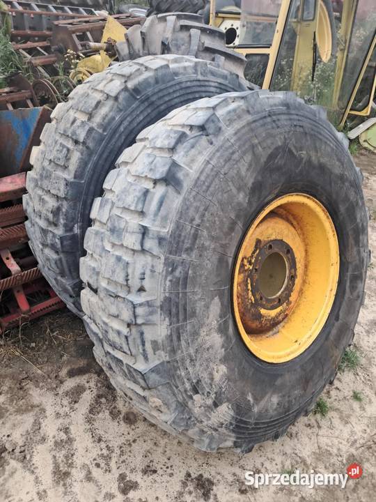 Koła opony 1400R20 zamiast 2020 kombajn MF mazowieckie Radom