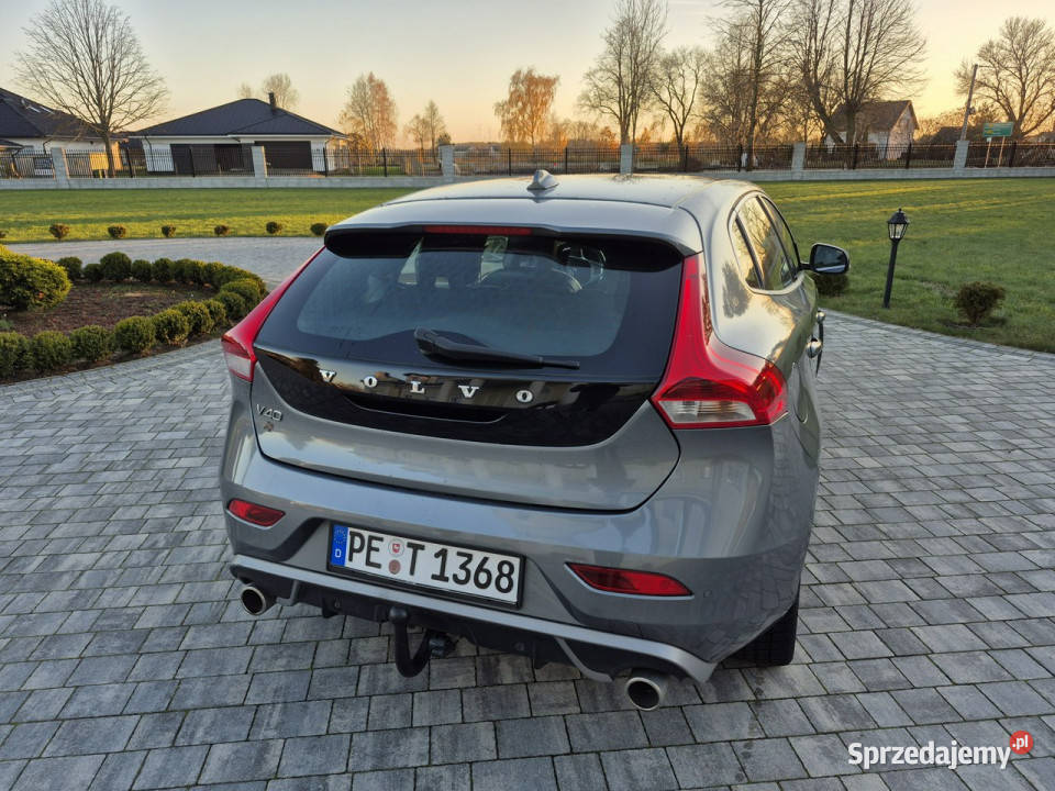 Volvo V40 20D2 RDESIGN navi full led chromy Nowe relingi dachowe Drelów