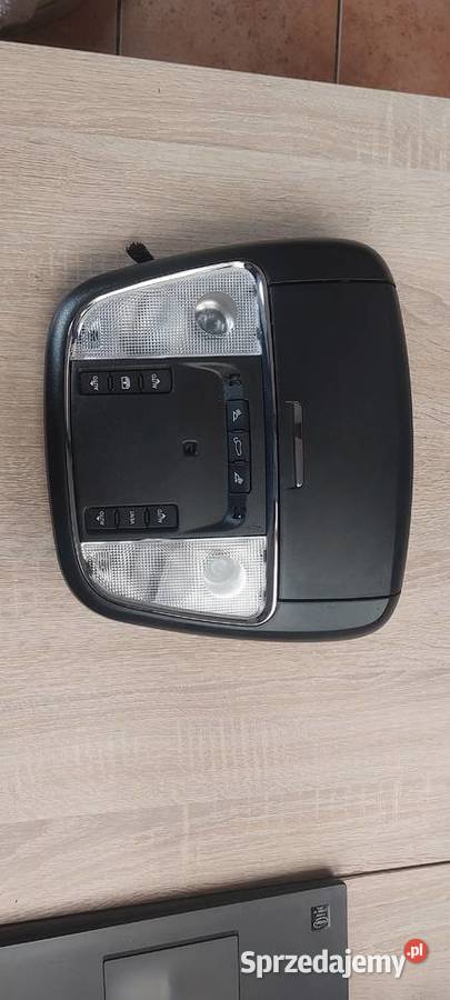 Lampka podsufitki JEEP GRAND CHEROKEE WK2 osobowe