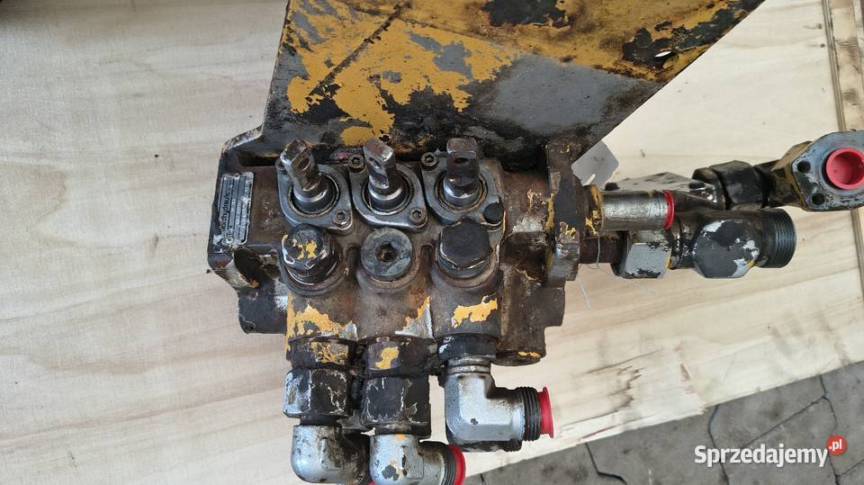 Rozdzielacz Hydrauliczny 3 sekcyjny RM303 Staszów sprzedam