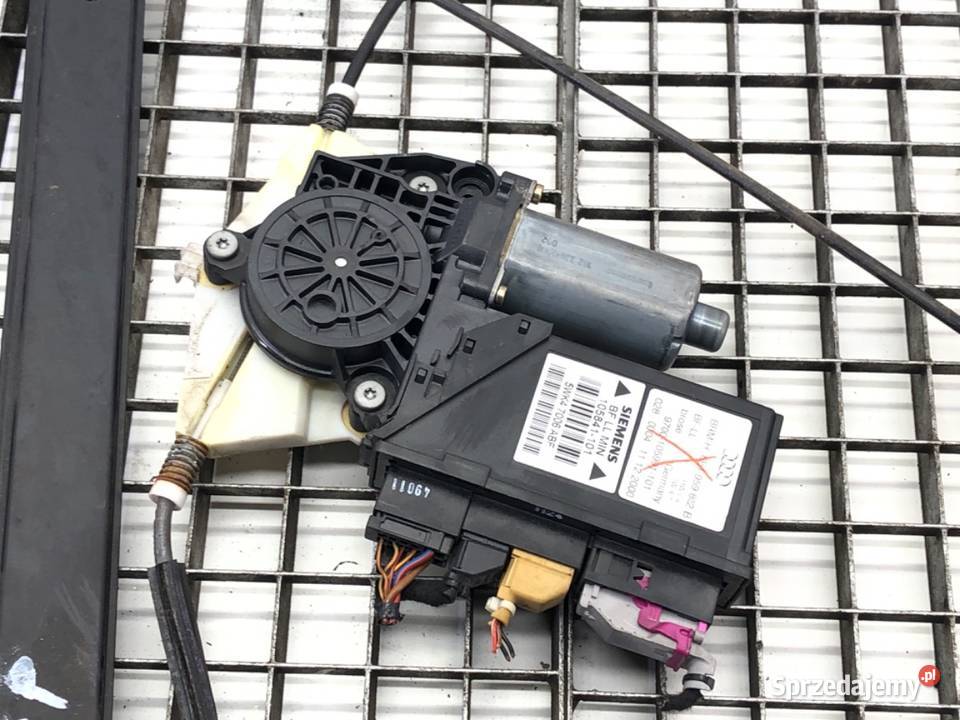 PODNOŚNIK SZYBY PRAWY PRZÓD AUDI A4 B6