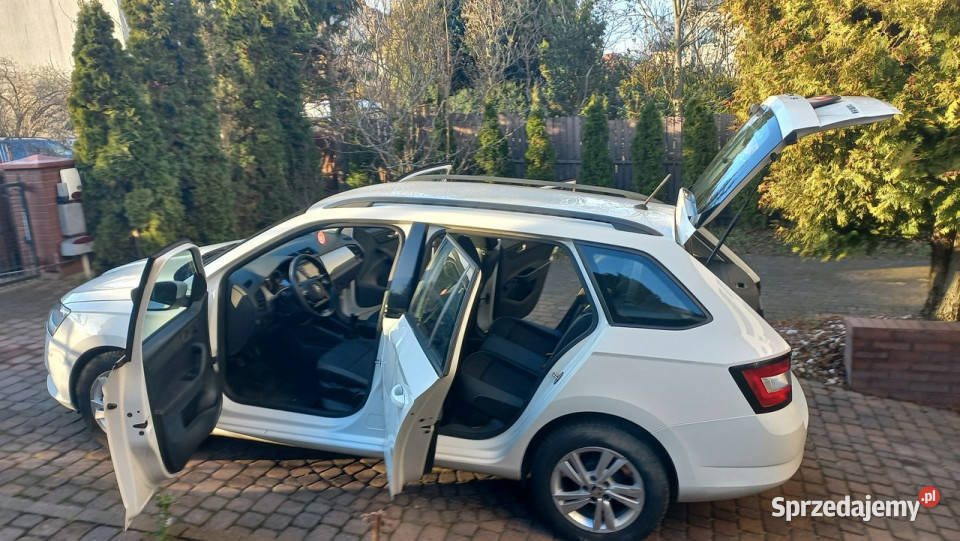 koda Fabia 10 MPILPG Fabryczne Landi Renzo Salon lakier metallic Fabia Gdańsk sprzedam