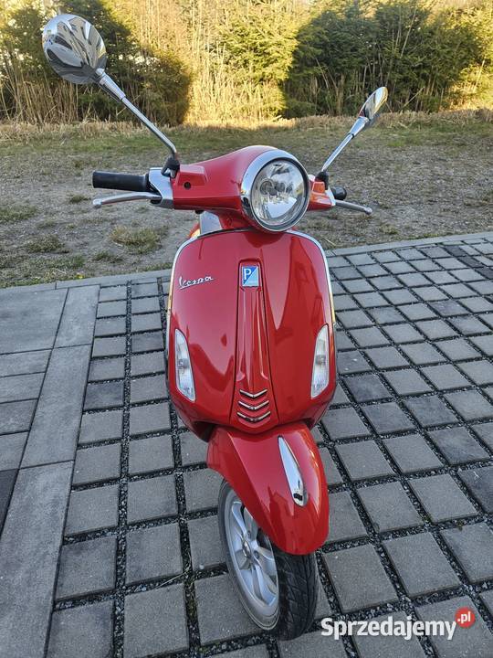 Skuter Vespa Primavera 50cc Rosso Drgon Rok produkcji 2015
