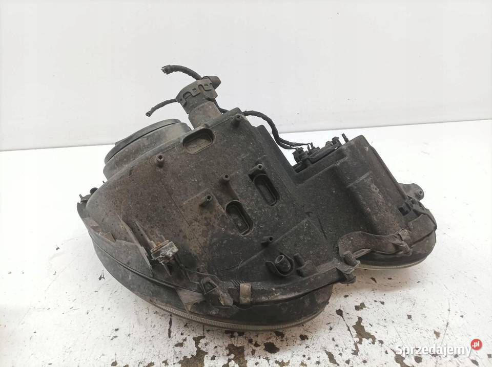 LAMPA PRZÓD LEWA EU SOCZEWKA MercedesBenz Eklasa