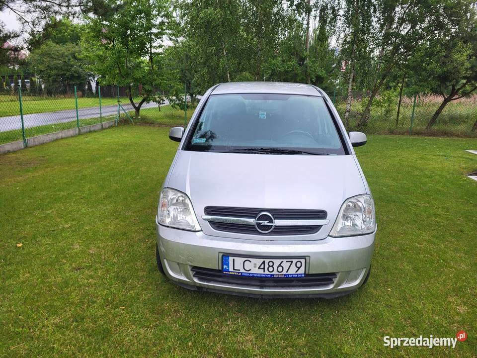 OPEL Meriva 17 Isuzu 2095 187200 przebiegu manualna Chełm