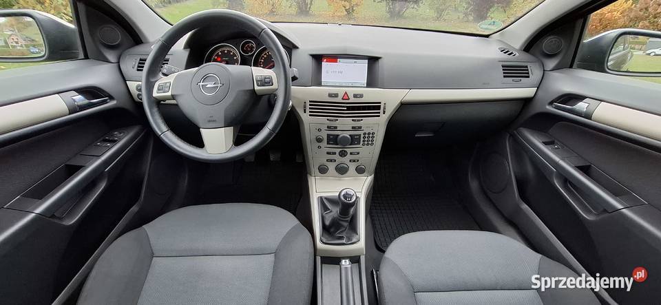 Opel Astra H GTC 16 Benzyna 105 Bezwypadkowy Olkusz
