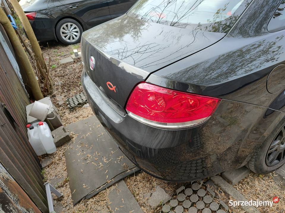 Sprzedam uszkodzony Fiat Linea 2011r 13 multi klimatyzacja Łódź