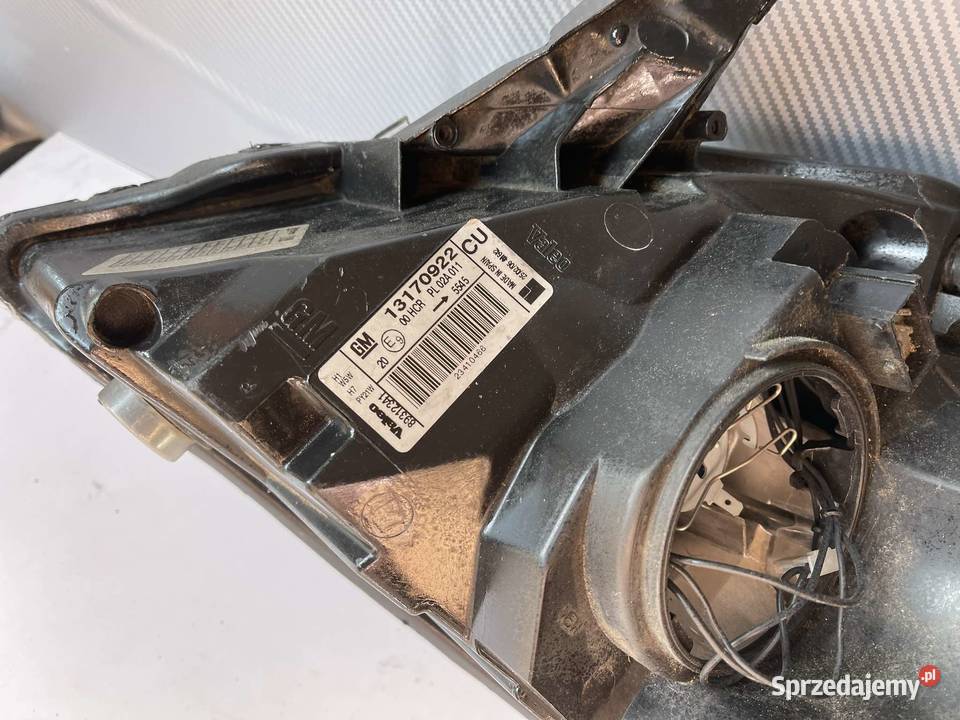 OPEL VECTRA C LIFT PRAWA LAMPA PRZÓD Ostroróg