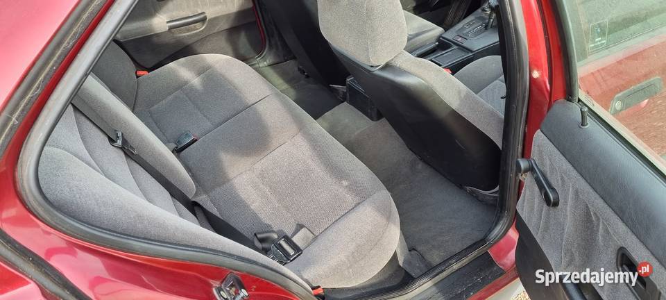 Bmw e36 16 Automat 1596cm3 Nowogard