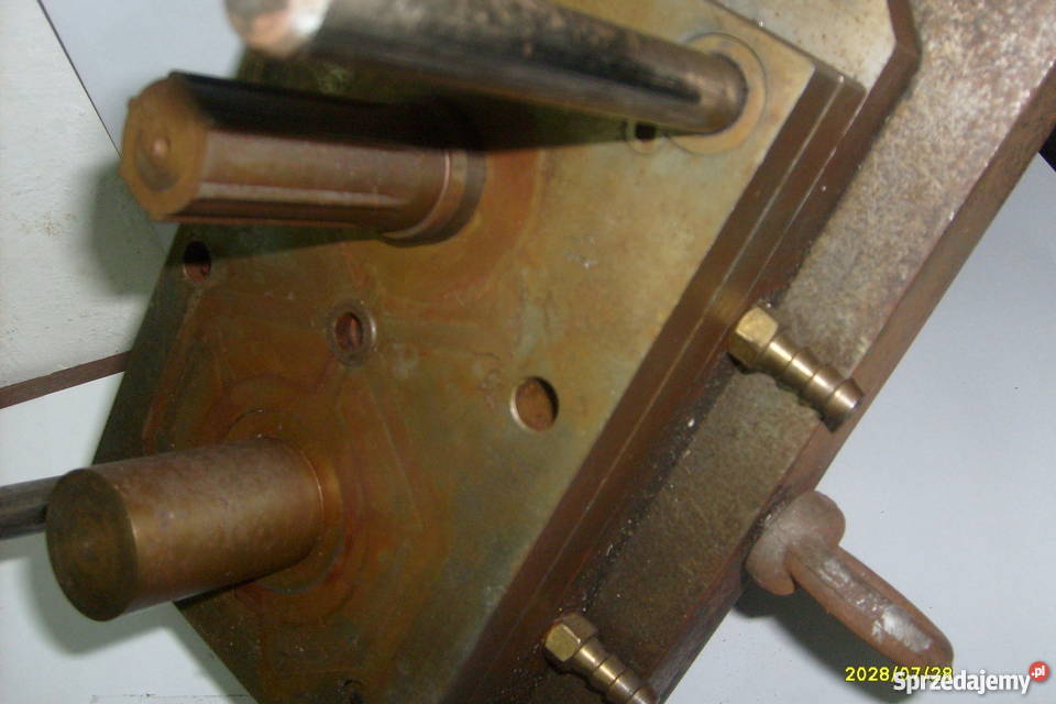 forma wtryskowa na tuleje uniwersalna duża małopolskie Kraków