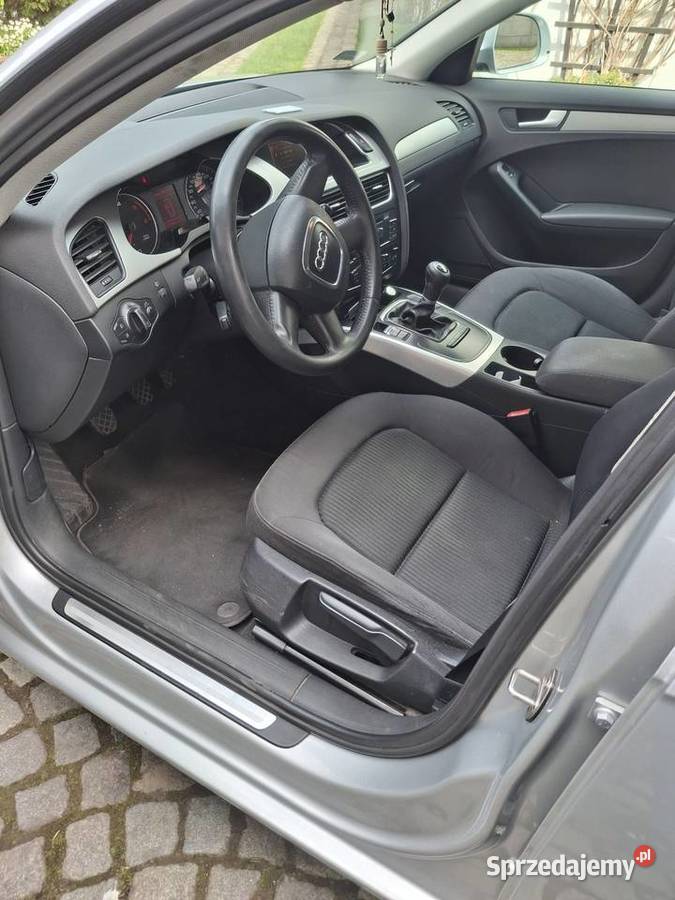 Audi a4b8 avant 20tdi hak A4 śląskie Kamieniec sprzedam