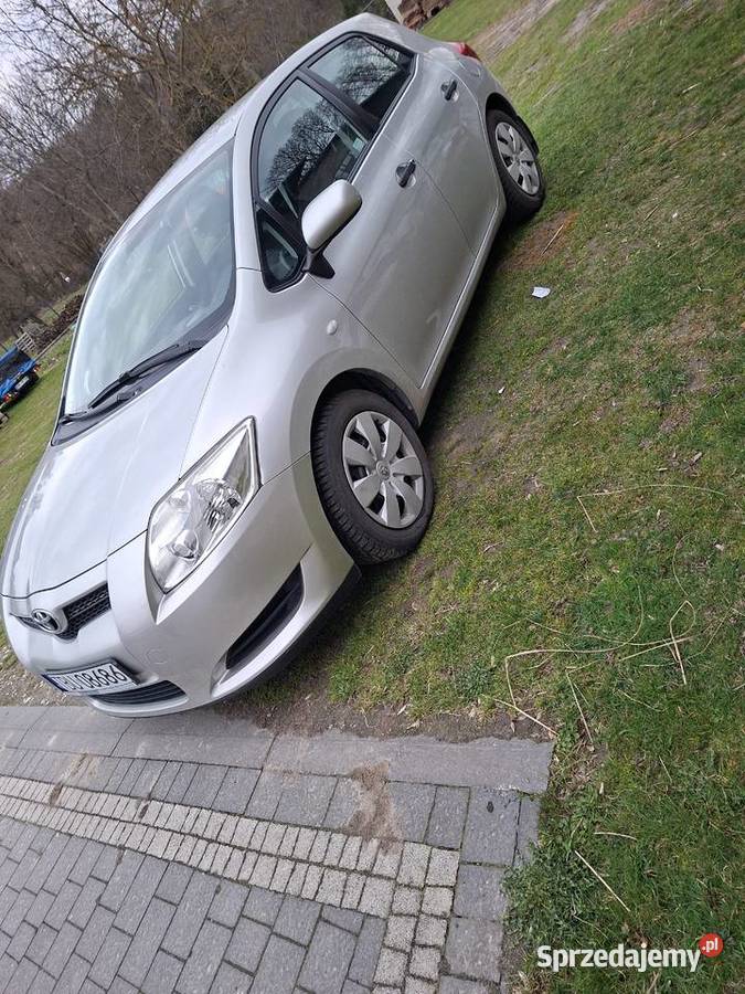 Sprzedam Toykte Auris 1cm3 Auris Busko-Zdrój sprzedam