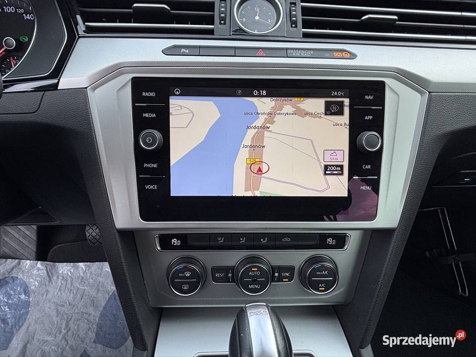 Volkswagen Passat B8 20 TDI Ładny Zadbany welurowa tapicerka mazowieckie Dobrzyków sprzedam