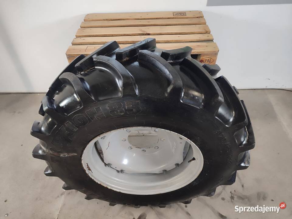 Koło przednie R28 MASSEY FERGUSON 6714 Wilkowo sprzedam