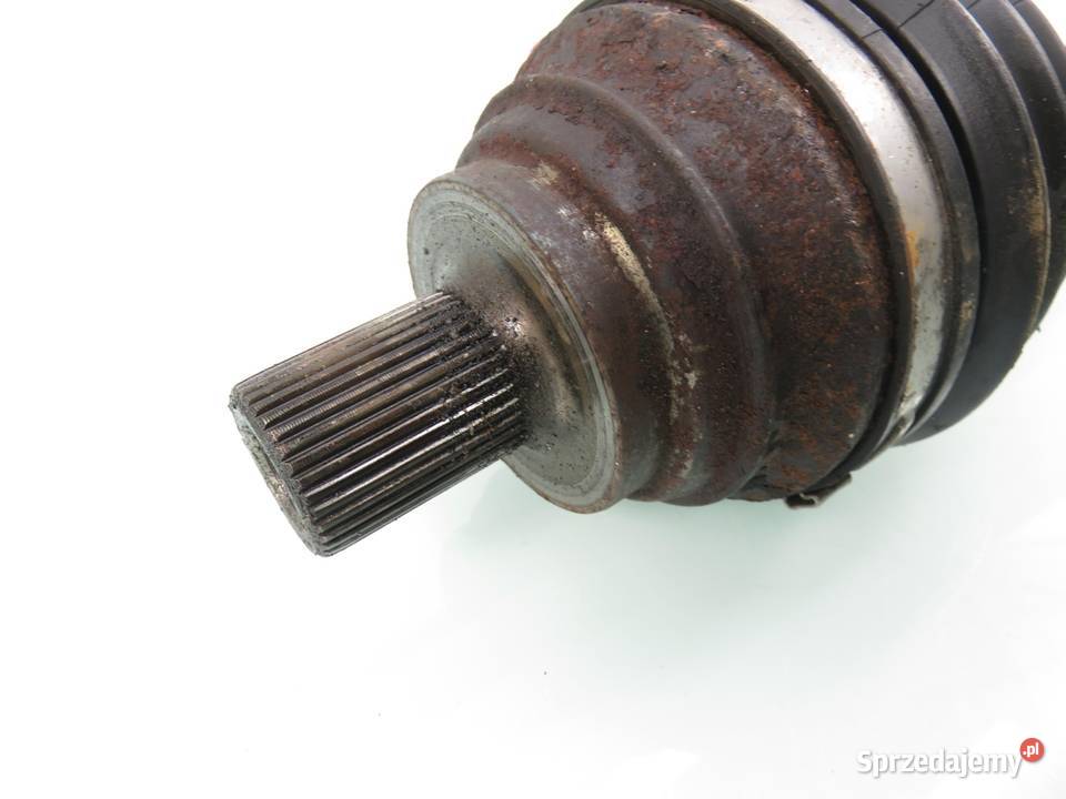 PÓŁOŚ LEWA TYLNA VW PASSAT B6 32 FSI 4motion Półosie