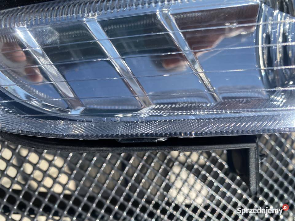 Lampa przeciwmgielna halogen kia sportage 2010 Ostrowiec Świętokrzyski