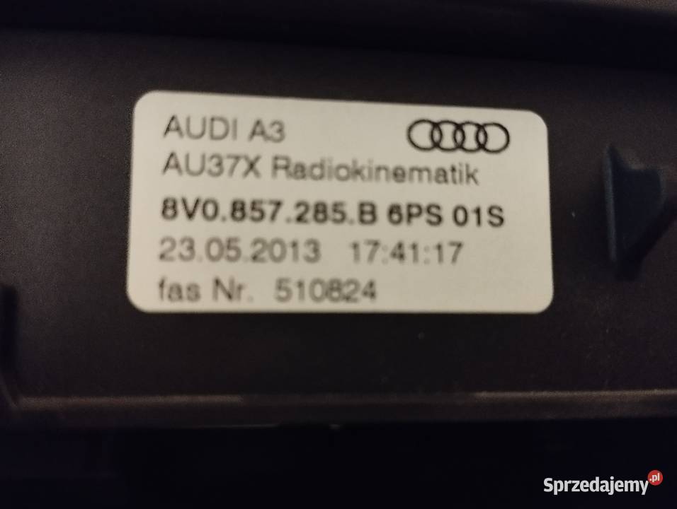 RAUDI A3 8V PANEL RADIA WYŚWIETLACZ RAMKA 13 Kłodzko