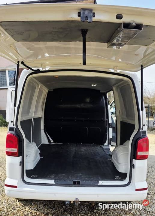VW Transporter T5 20 TDI Long L2H1 VAT marża Będzin