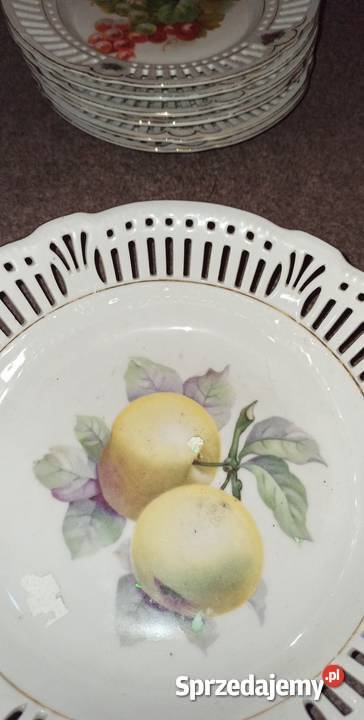 Talerzyki z owocami Ażurowe Białe