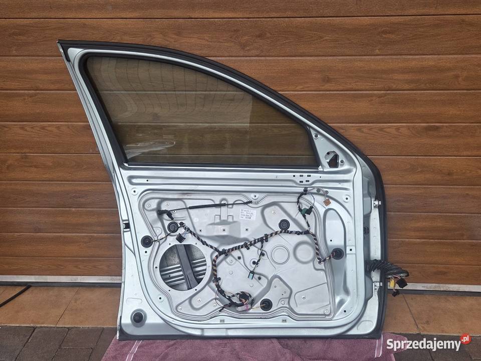 Drzwi lewe przednie skoda octavia 2 sprzedam