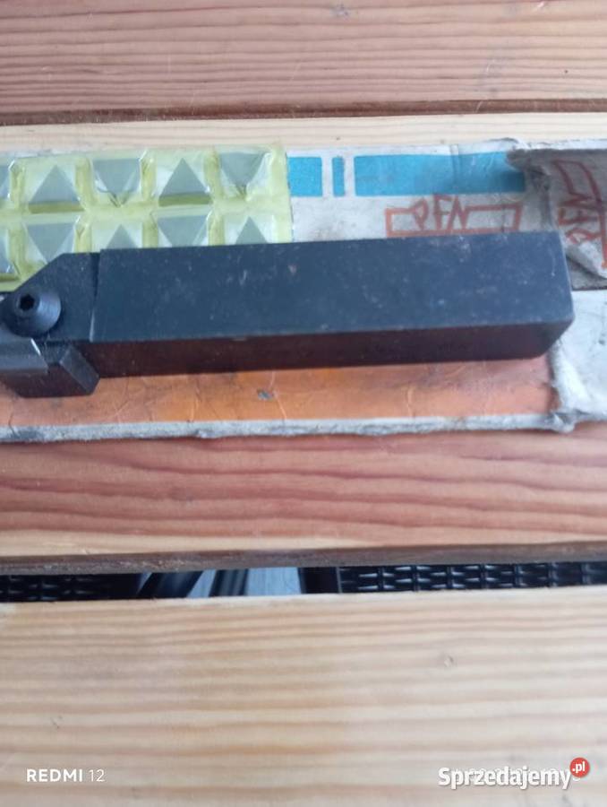 Nóż tokarski z wymiennymi ostrzami Odbiór łasku Łódź