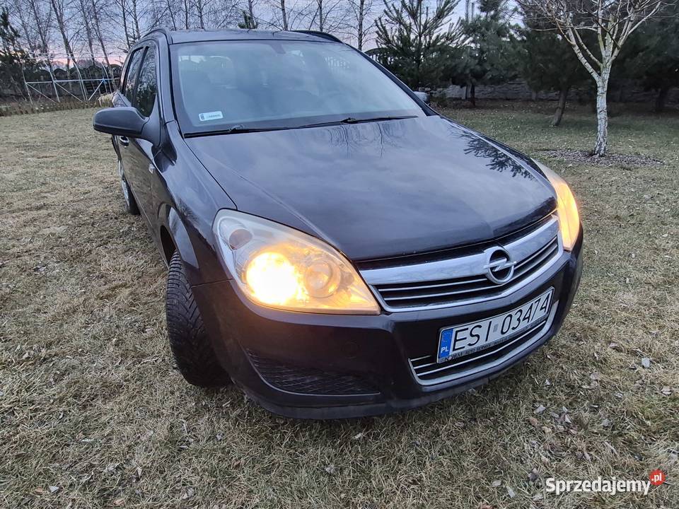 Opel Astra H kombi 17 Cdti 2008 immobilizer Astra Warta