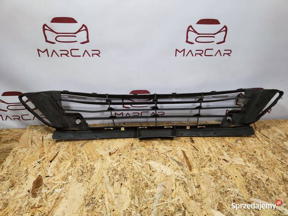 Kratka Dolna Środkowa Zderzaka Przód BMW 2 F45 Atrapy Pleszew