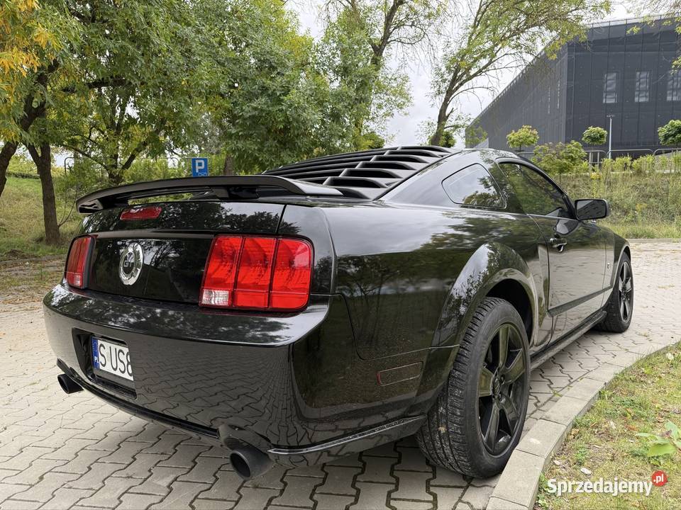 Ford Mustang GT V8 AUTOMAT 46 PREMIUM ALL BLACK benzyna Lublin