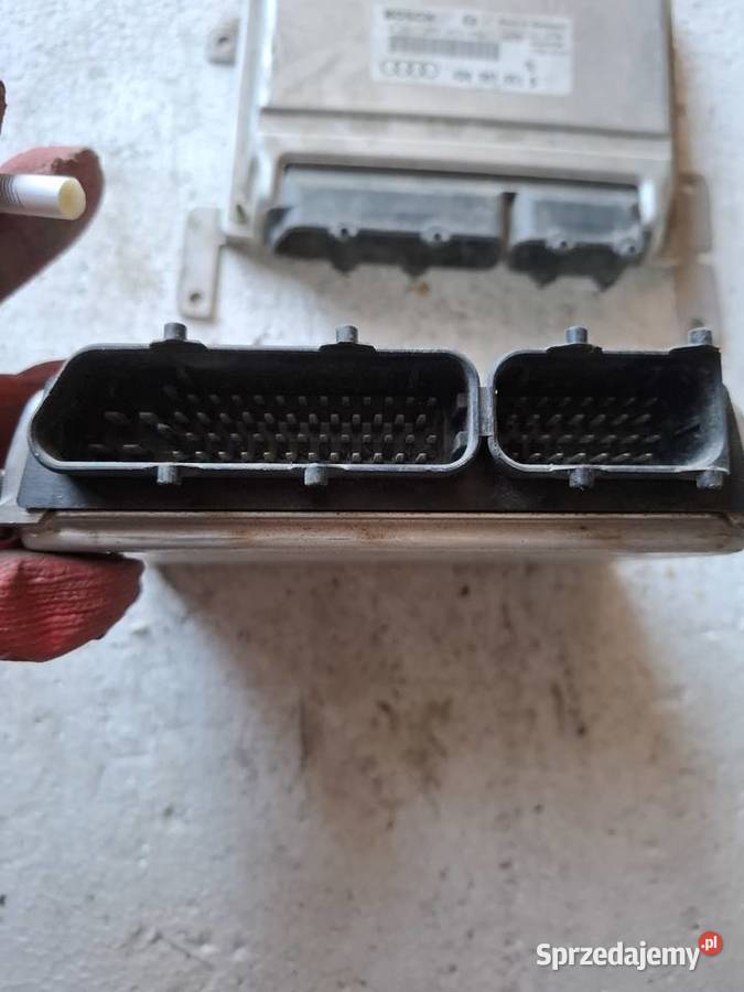 Komputer Sterownik Silnika Audi A4 B5 18B osobowe Wisznice