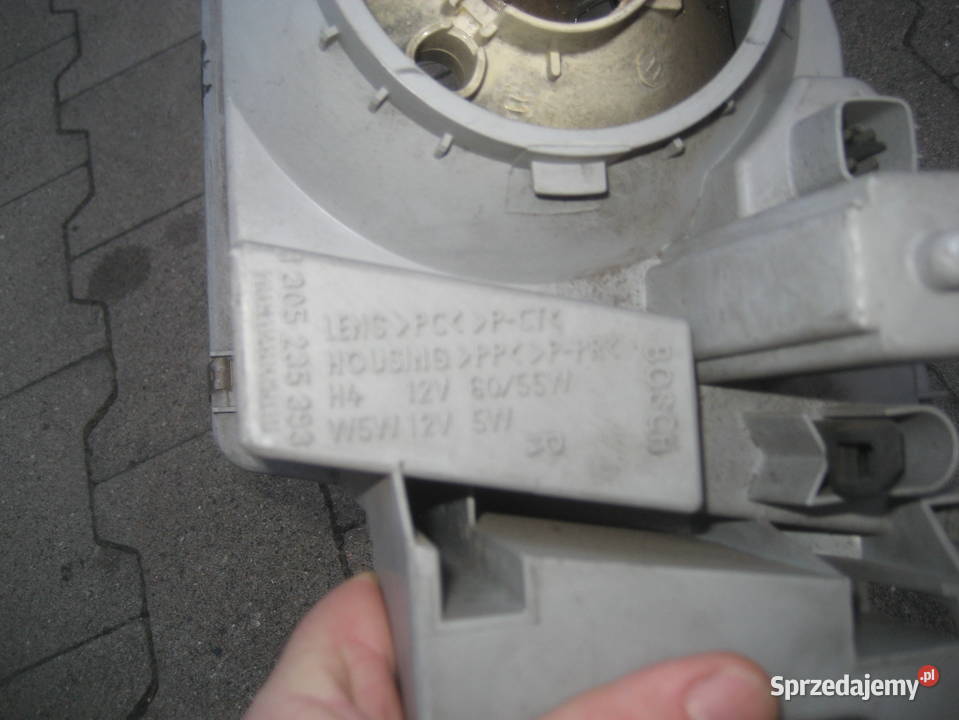 mazda 323 f 9800r lampa przód prawa bosch Rakoniewice