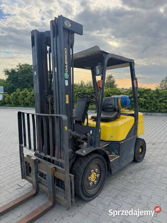 wózek widłowy DAEWOO G25E LPG 2500 Triplex 550m Działoszyn