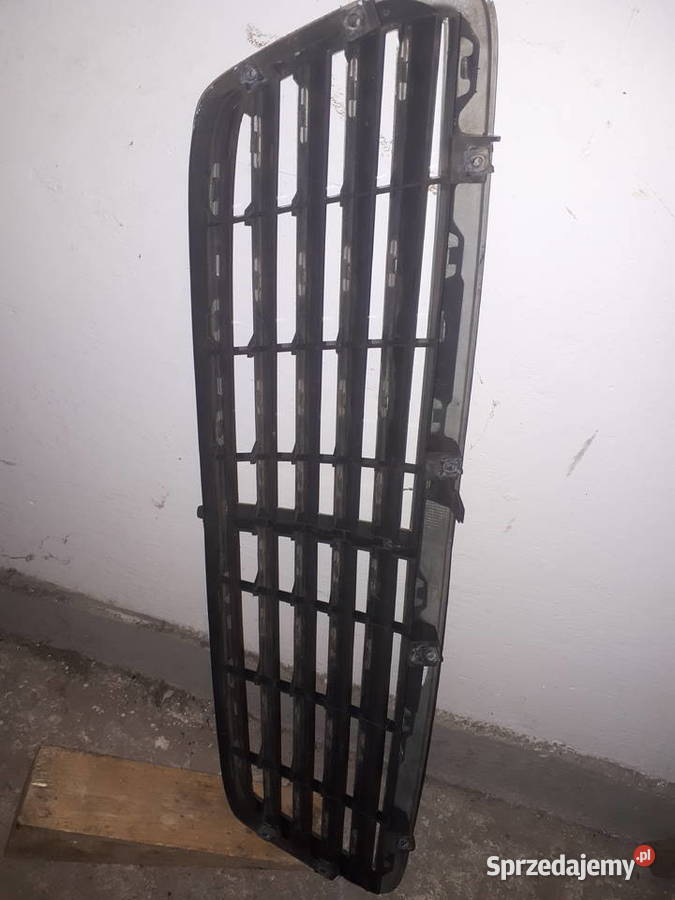 Mercedes W 203 grill atrapa chłodnicy Toruń sprzedam