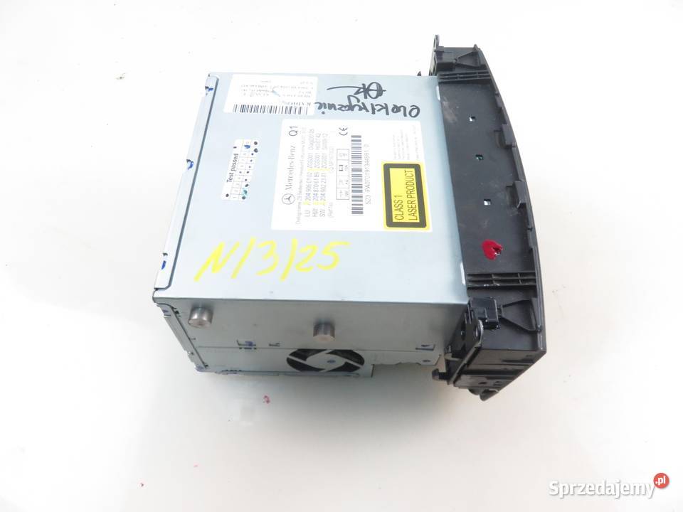 RADIO MERCEDES C TModel 204 2049060102