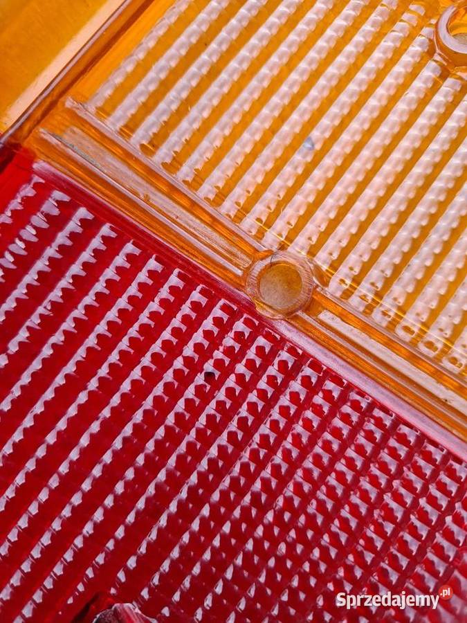 Lampy tył tylne Fiat 126p Maluch FL osobowe opolskie Strzelce Opolskie