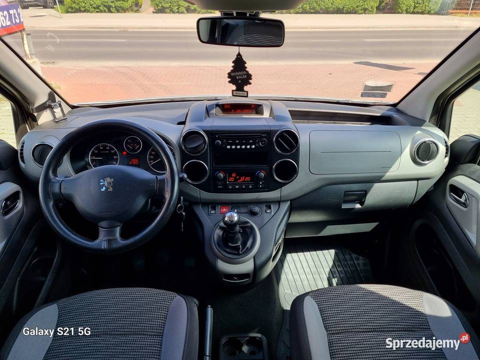 Peugeot Partner II TEPEE 16 HDI 92 salon Polska