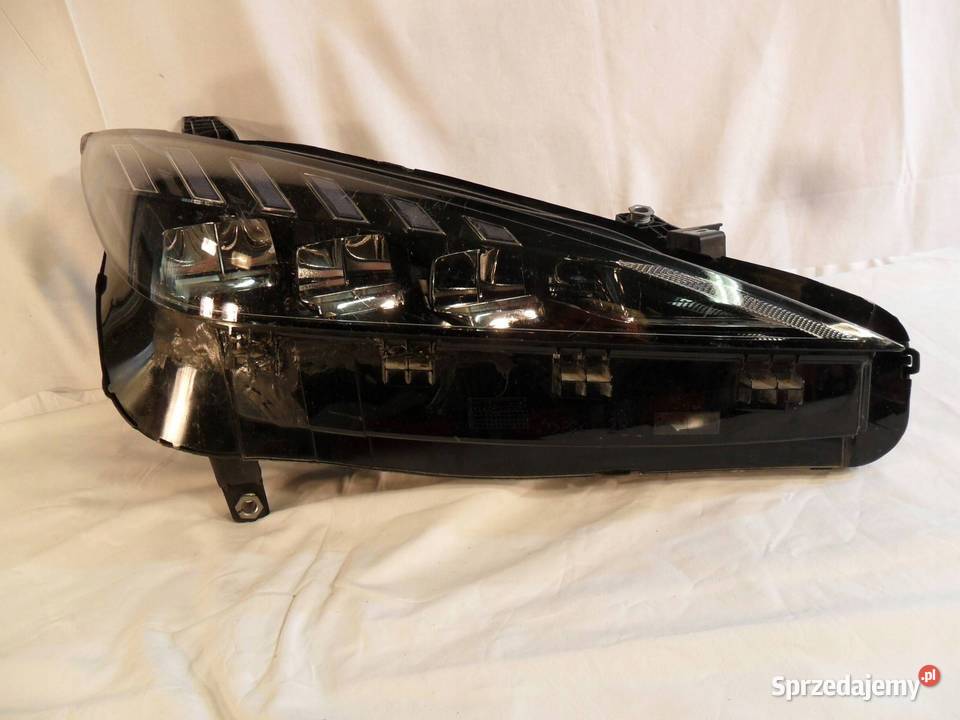REFLEKTOR PRZÓD STRONA PRAWA MG MG4 EV Nowy Tomyśl