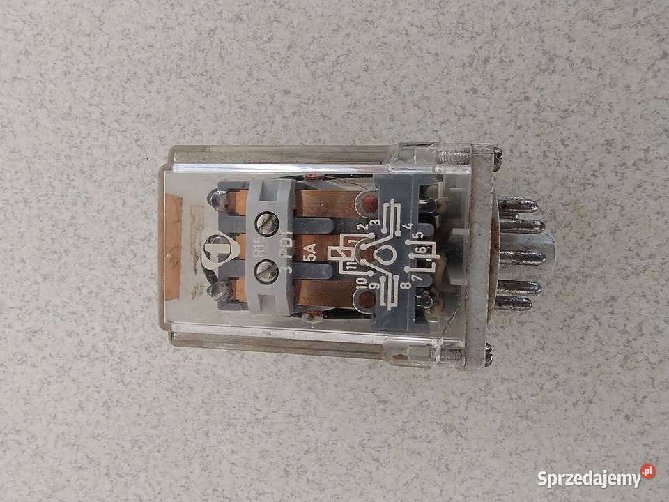 Przekaźniki R15 3PDT na 5 i 10A 220V 110V 24V Toruń