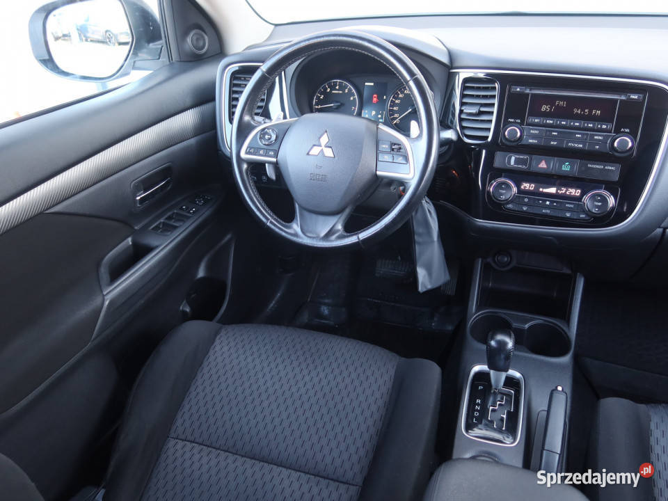 Mitsubishi Outlander 20 biały Katowice