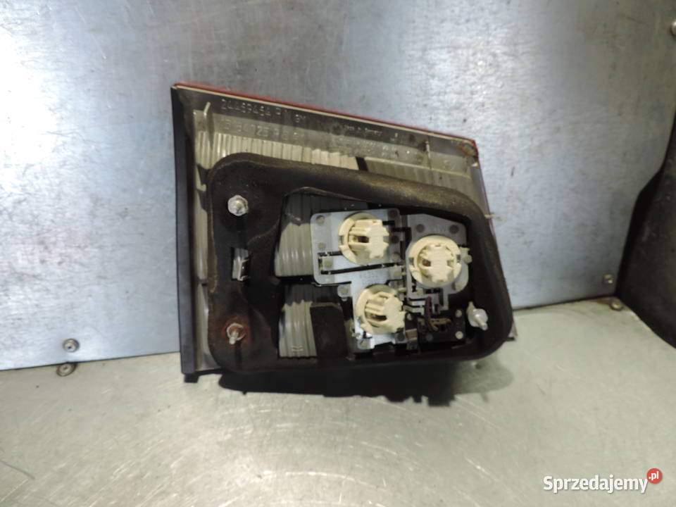 OPEL VECTRA C KOMBI FL LAMPA PRAWY TYŁ W KLAPIE Nowy Sącz