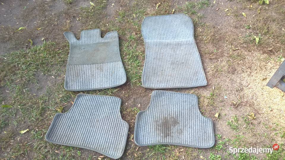 Dywaniki rypsowe Mercedes w202