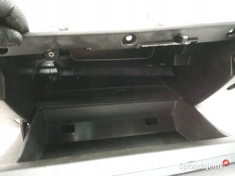 SCHOWEK PRAWY PASAŻERA 1284503 Volvo V40 II osobowe