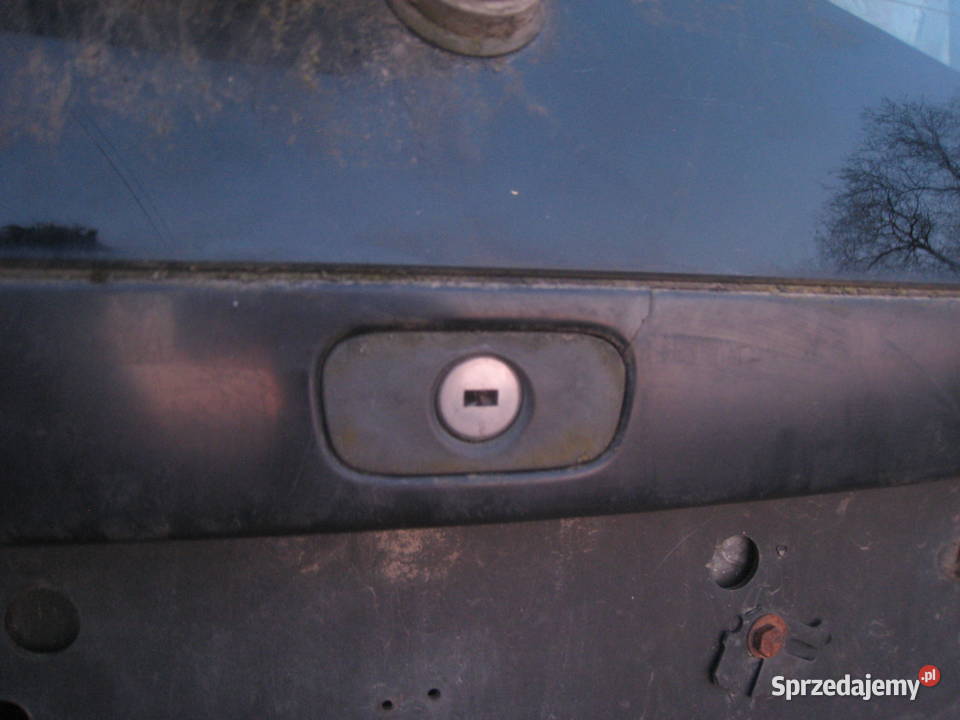 Blenda klapy tylnej tył Volvo v40 9600 Kraków