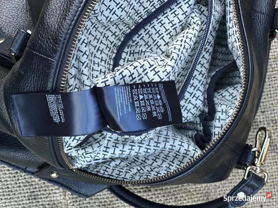 Tommy Hilfiger Kuferek Torebka do Ręki na Ramię 36cm Torby i torebki Warszawa sprzedam