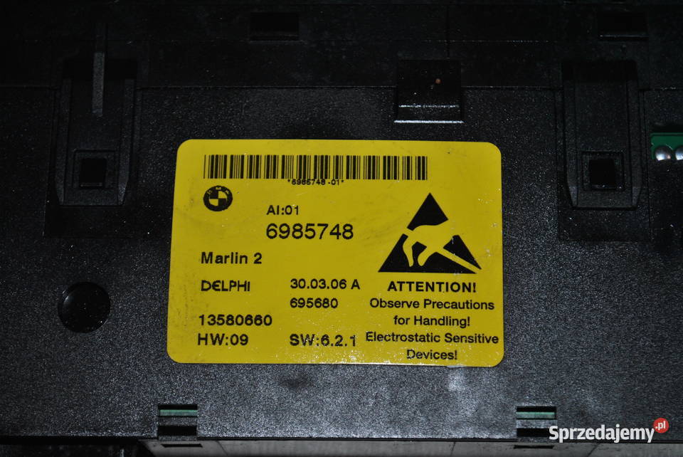 Panel przełączników wyposażenia BMW E60 E61 Wyposażenie wnętrza Poręba